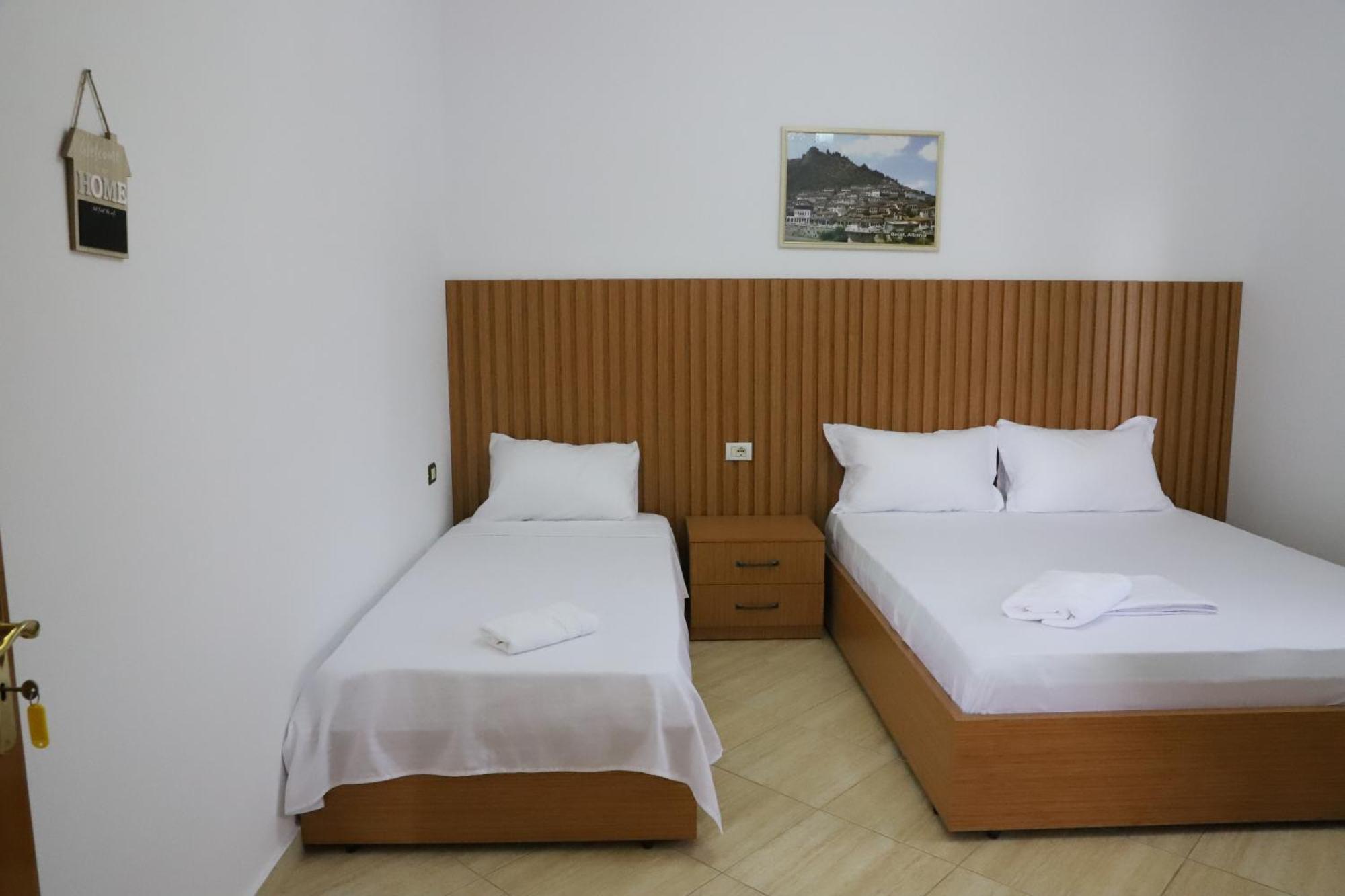Villa Fjorentin Берат Екстериор снимка